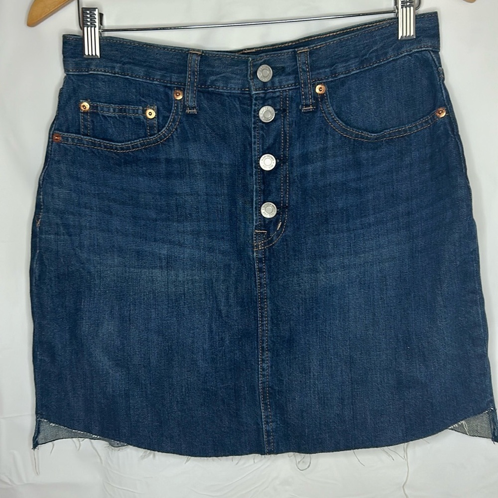 Denim skirt cut off mini Gap button up dark blue vintage wash coastal cowgirl